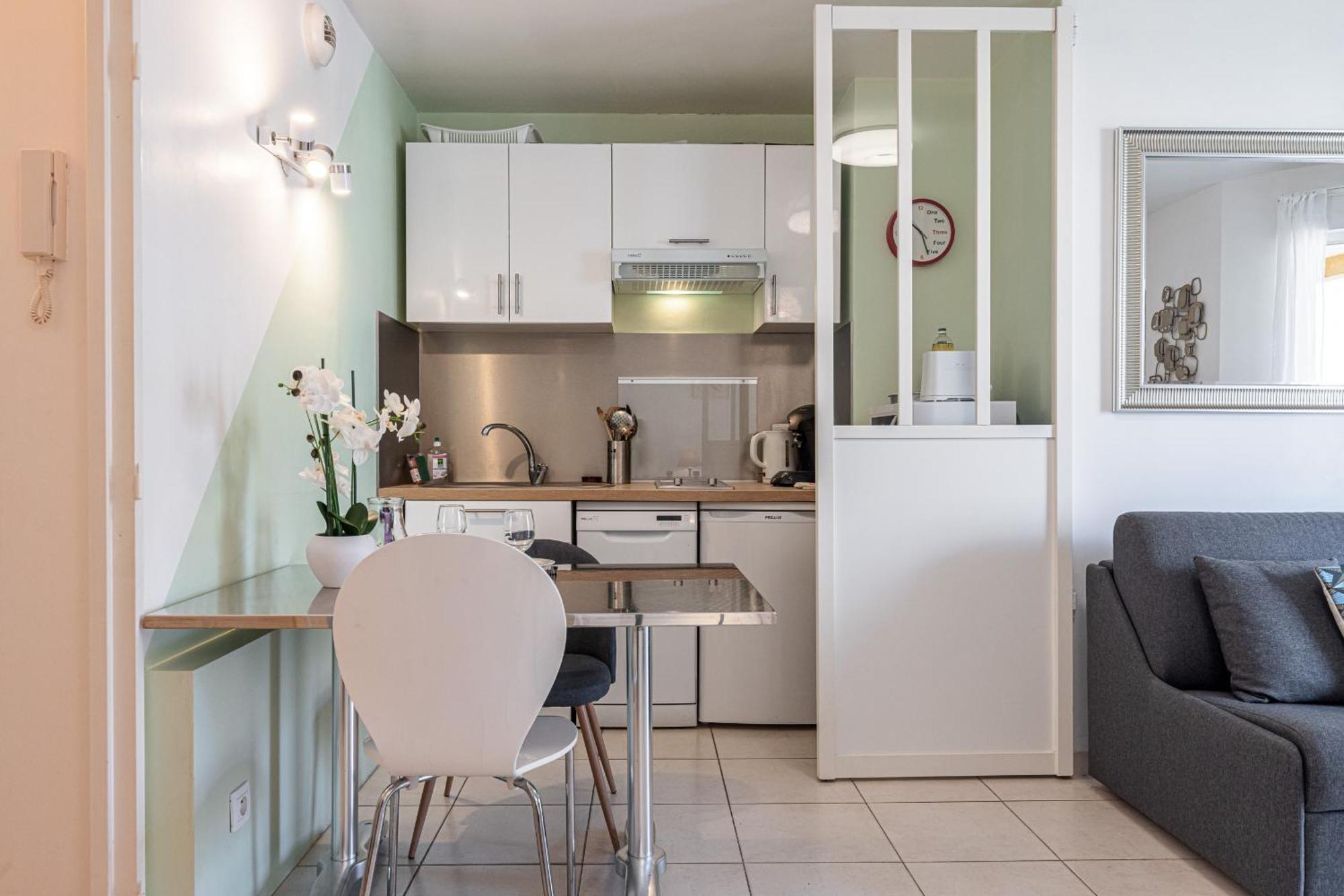 Quiet 1 Bdr Port! Close Place Du Pin Garibaldi Nice Exterior photo
